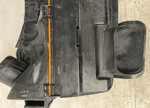 Obudowa filtra powietrza bmw X5M X6M E70 E71 X5 X6 70359668 7