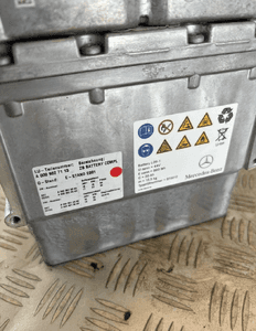 Bateria akumulator rozruchowy mercedes c W205 org 5