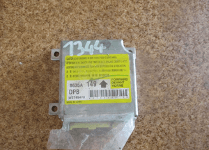 Moduł sensor air bag mitsubishi L200 iv 0635A149 1