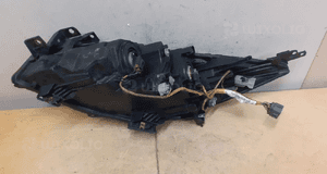 Lampa przód przednia prawa mazda 3 bl 09-12r 3