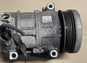 Fiat Grande Punto 1.2 1.4 8V kompresor sprężarka klimatyzacji 55194880 1