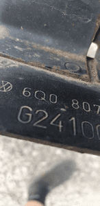 Belka wzmocnienie zderzaka tył VW Polo 9N 6Q0807558 6Q0807630 5