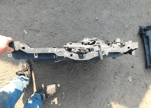 citroen C3 1.4 pas przedni WYSYŁKA 2
