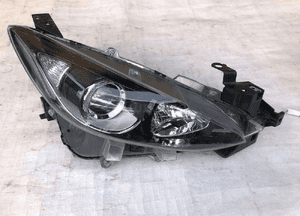 Mazda 3 lampa prawa 13- 1