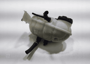 Zbiorniczek wyrównawczy płynu bmw 1 ii F20 F21 2.0D 7642160 2015-2019 lift 3