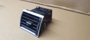 Kratka nawiewu prawa Audi A8 D3 4E0820952 3