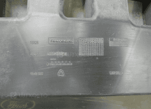 Ford Fiesta MK7 lift płyta osłona C1BB-8B384-A 4
