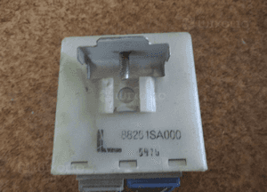 MODUŁ CENTRALNEGO ZAMKA SUBARU 88251SA000 2