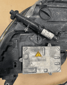 MERCEDES CL 216  lampa  bixenon  a2168202959 LEWA 4