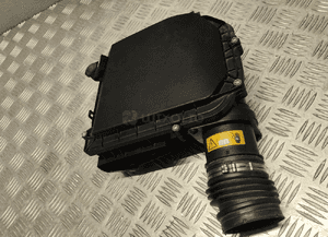 Mercedes obudowa filtra powietrza A2760940697 3