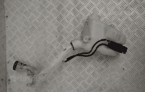 ZBIORNICZEK SPRYSKIWACZY PEUGEOT 208  9683988680 2