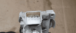 Zamek drzwi prawy przód przedni Ford Mondeo MK3 1S7A-F218A12-KA 5