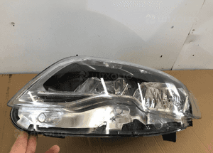 Lampa przód Peugeot 301 lift lewa 17-20r 9817298380 5