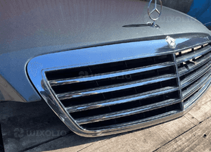 Mercedes W221 przedlift atrapa oryginał dobry stan 4