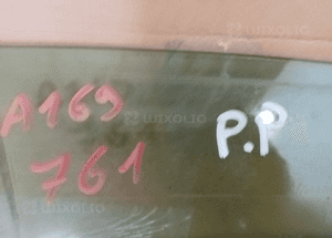 Szyba prawy przód przednia prawa Mercedes A169 2