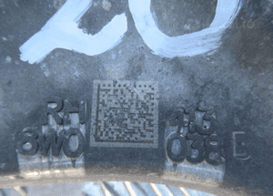 UCHWYT WIDELEC AMORTYZATORA PRZÓD PRZEDNI PRAWY AUDI A4 B9 2015-  8W0413038 5