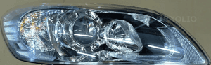 Volvo C30 lampa przod przednia prawa lub lewa 1