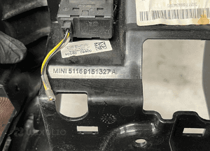 Ramka osłona radia konsoli mini cooper R56 9151327 9