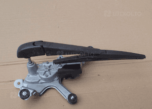 Silniczek wycieraczki tyl toyota RAV4 13->