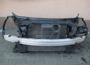 Pas przedni chłodnice mercedes cls 219 3.0 V6 cdi 2