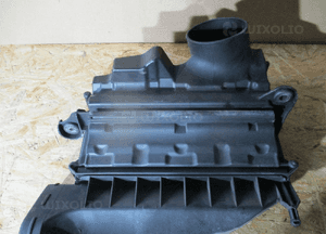 Obudowa filtra powietrza mercedes W211 cls W219 3.0 cdi A6420940204 4