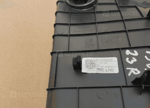 Osłona konsoli deski prawa lewa hyundai I30 iii 84735-G4000 84705-G4000 3