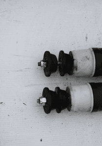 Amortyzator tylny Renault Clio IV Kombi 1.5 DCI 2