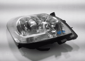Lampa prawa prawy przód przednia toyota verso 81110-0F090 2009-2013 4
