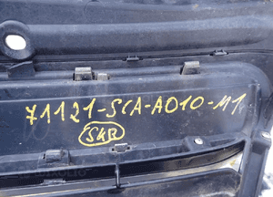 Grill atrapa honda cr-v ii lift 71121-SCA-A010-M1 radom 3