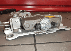 Bmw 5 F10 F11 aktywne zawiasy maski lewy prawy siłowniki naboje kpl 7