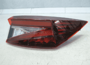 Skoda enyaq iv lampa prawy tył tylna led oryginał 2
