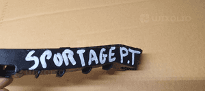 Ślizg zderzaka prawy tył tylny prawy Kia Sportage III 86614-3U000 8