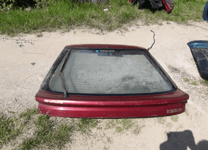 Mazda 323f bg 89-94 Tylna szyba klapa tylna w klapie 1
