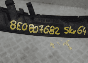 Kratka zderzaka prawy przód audi A4 B6 8E0807682 3