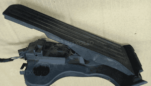 VW Golf Passat B6 Audi A3 1.9 2.0 pedal potencjometr gazu 1K1721503 L P 1