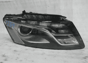Audi Q5 8R0 przed liftem skretna lampa przednia prawa 1