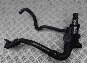 OBUDOWA TERMOSTATU CITROEN C4 2.0 HDI  9656182980  !! 1