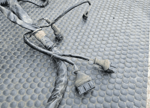 Wiazka 8E1971072EQ Instalacja Silnika 2.0 ALT 20V 130KM Europa Manual Audi A4 B6 14