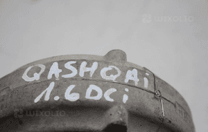 Nissan Qashqai 1.6 DCI J10 poduszka silnika łapa zawieszenie 3