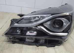 TOYOTA YARIS 3 LAMPA LEWA LIFT soczewka 2