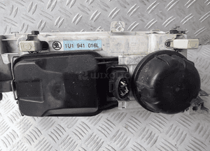 Lampa prawa przód 1U1941016L skoda octavia i lift 4