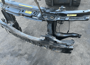 Pas przedni okular wzmocnienie belka Range Rover 3 III LM L322 Vogue 2