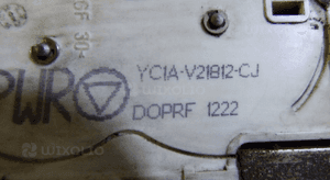 Zamek drzwi prawy przód przedni transit MK7 vii YC1AV21812CJ YC1A-V21812-CJ 12