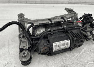 KOMPRESOR SPRĘŻARKA PORSCHE CAYENNE 955 358 901 7
