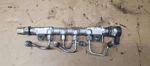 Listwa wtryskowa rurki czujnik VW Tiguan 2.0 TDI 03L906051 057130764H 3