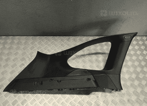 Bmw X1 F48 tapicerka osłona lewa słupka tylnego 7332819 3