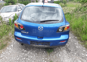 Mazda 3 BK 03-09 Klapa tylna szyba tylna pas w kolor 27B 4