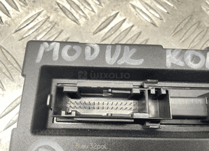 AUDI A4 Q5 MODUŁ STEROWNIK KOMFORTU 8K0907064KH 3