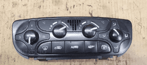Panel nawiewu powietrza klimatyzacji Mercedes CLK W209 A2098300085 1