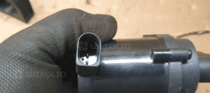 Dodatkowa pompka obiegu wody NOWA VEMO Audi A3 8P V10-16-0034 7N0965561 6